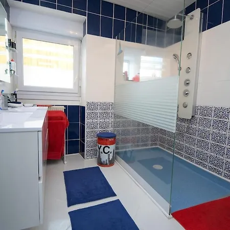 Holiday home Casanova House, Comfort, Swimming Pool, View, Garage Espaly-Saint-Marcel