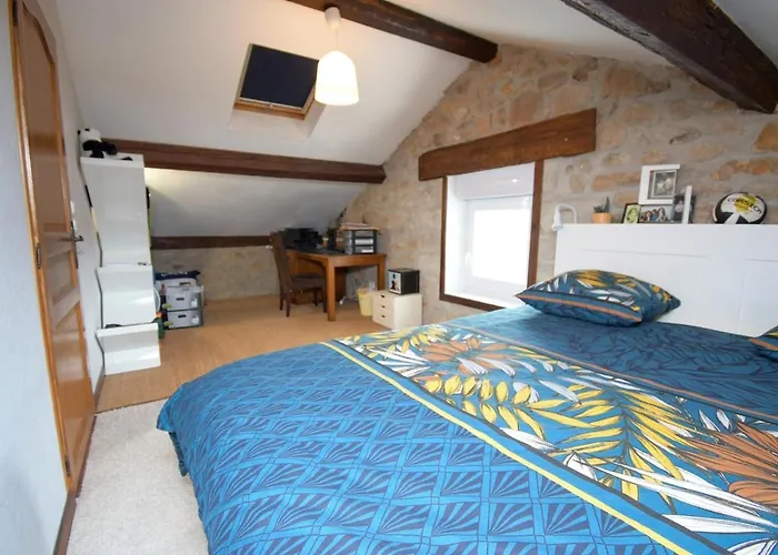 Сasa de vacaciones Casanova House, Comfort, Swimming Pool, View, Garage