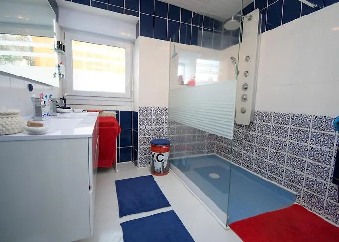 Сasa de vacaciones Casanova House, Comfort, Swimming Pool, View, Garage Espaly-Saint-Marcel