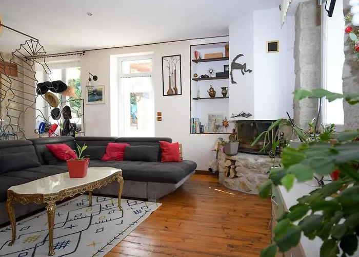 Сasa de vacaciones Casanova House, Comfort, Swimming Pool, View, Garage Espaly-Saint-Marcel