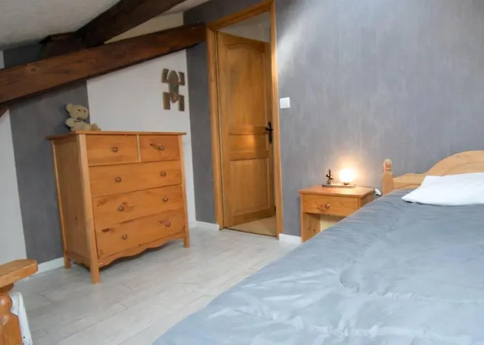 Casanova House, Comfort, Swimming Pool, View, Garage Сasa de vacaciones Espaly-Saint-Marcel